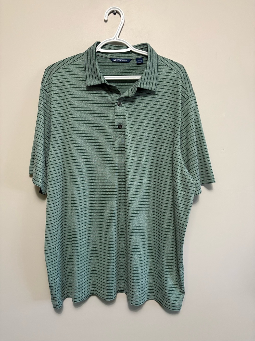 Cutter and Buck Men’s Polo Golf Shirt Size XL
